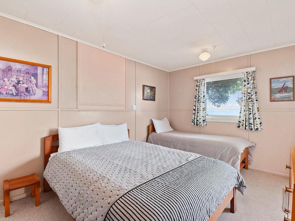 Lake Edge Cottage - Waitahanui Holiday Home Zewnętrze zdjęcie